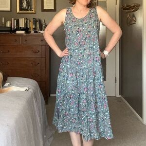 Women's Lightweight Blue and Pink Floral Tiered Midi Dress - Spring/Summer